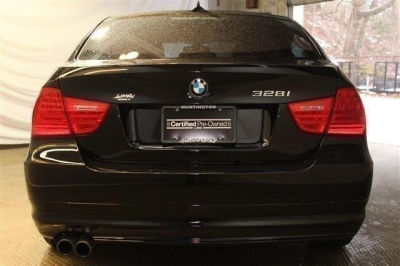2010 BMW 328  i xDrive