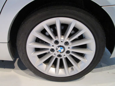 2010 BMW 328  i xDrive