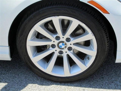 2011 BMW 328  i