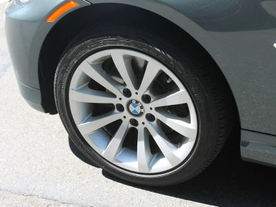2011 BMW 328  i xDrive