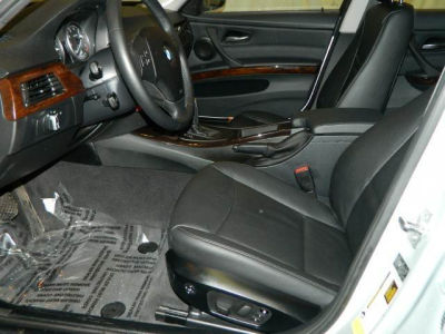2011 BMW 328  i xDrive