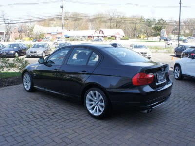 2011 BMW 328  i xDrive
