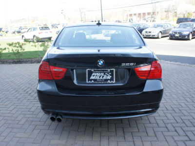 2011 BMW 328  i xDrive