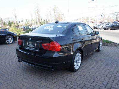 2011 BMW 328  i xDrive