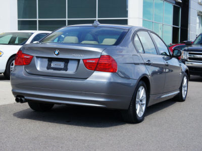 2010 BMW 328  i xDrive