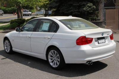 2011 BMW 328  i xDrive