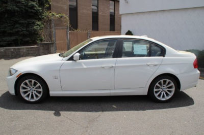 2011 BMW 328  i xDrive