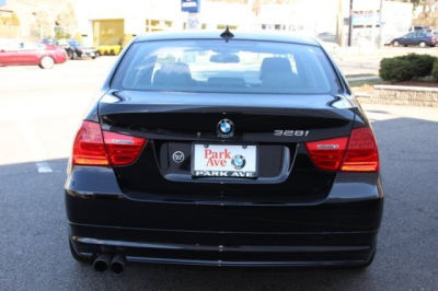 2011 BMW 328  i xDrive