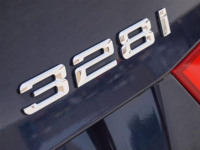 2011 BMW 328  i xDrive