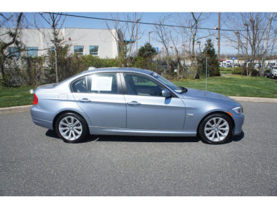 2011 BMW 328  i xDrive