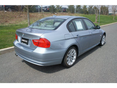 2011 BMW 328  i xDrive