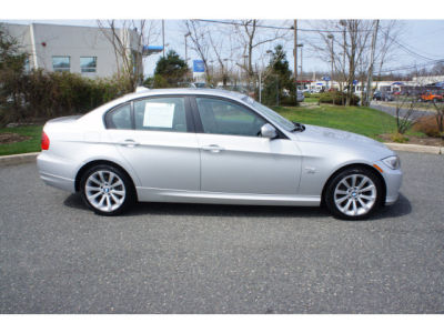 2011 BMW 328  i xDrive