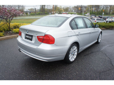 2011 BMW 328  i xDrive