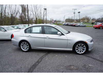 2011 BMW 328  i xDrive