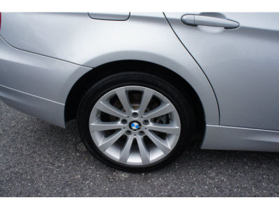 2011 BMW 328  i xDrive
