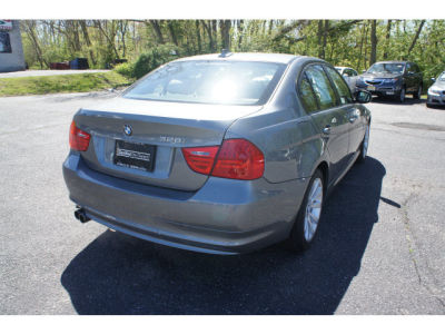 2011 BMW 328  i xDrive