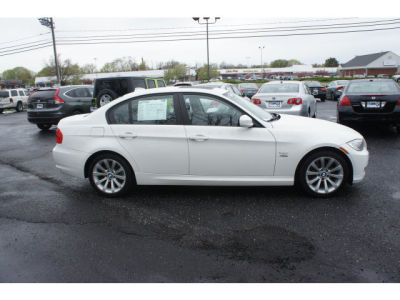 2011 BMW 328  i xDrive