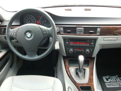 2011 BMW 328  i