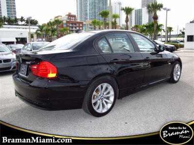 2011 BMW 328  i