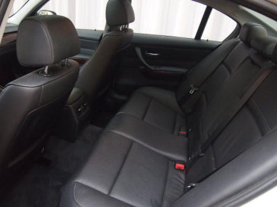 2010 BMW 328  i xDrive