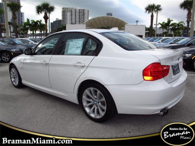 2011 BMW 328  i