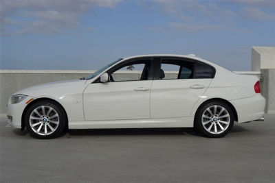 2011 BMW 328  i
