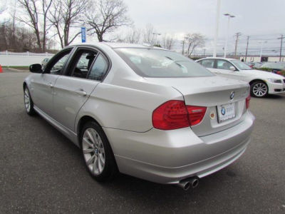 2011 BMW 328  i xDrive