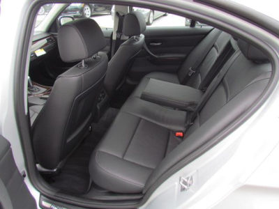 2011 BMW 328  i xDrive