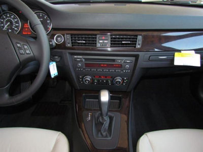 2011 BMW 328 i