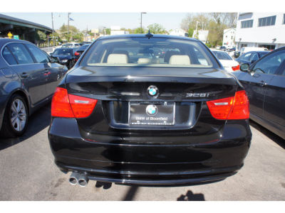 2011 BMW 328  i xDrive
