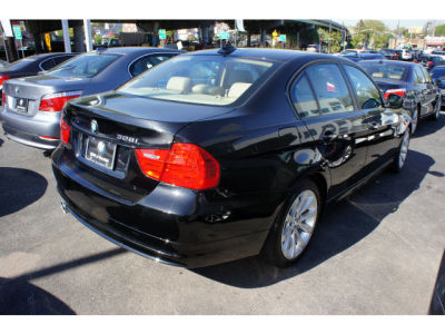 2011 BMW 328  i xDrive