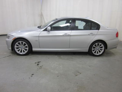 2011 BMW 328  i xDrive