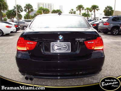2011 BMW 328  i