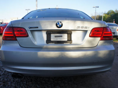 2011 BMW 328  i xDrive