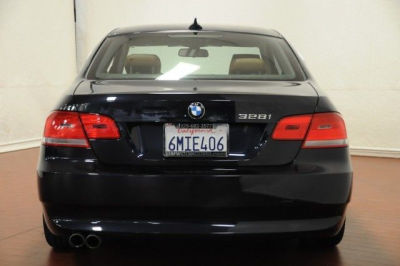 2010 BMW 328  i
