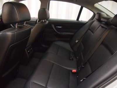 2011 BMW 328  i xDrive