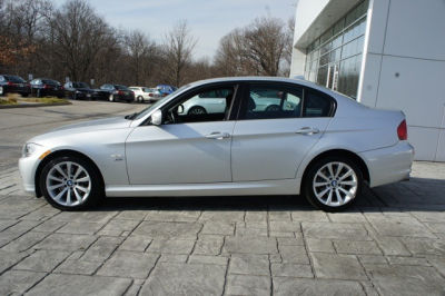 2011 BMW 328  i xDrive