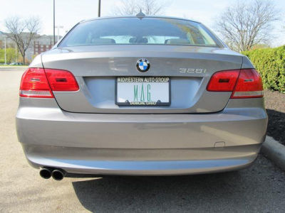2010 BMW 328  i xDrive