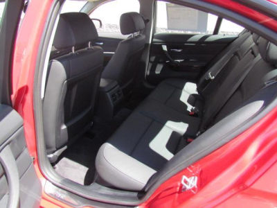 2011 BMW 328  i xDrive