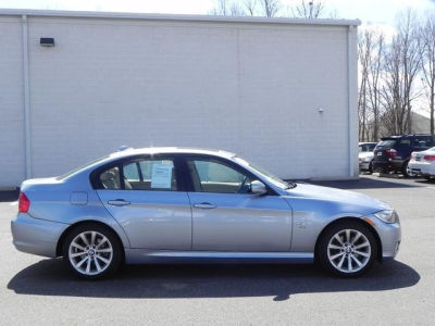 2011 BMW 328  i xDrive