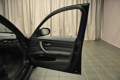 2011 BMW 328  i xDrive