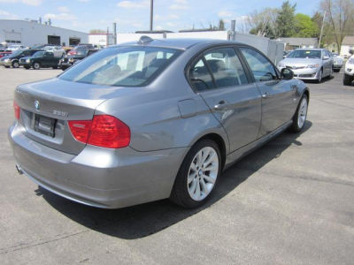 2011 BMW 328  i xDrive