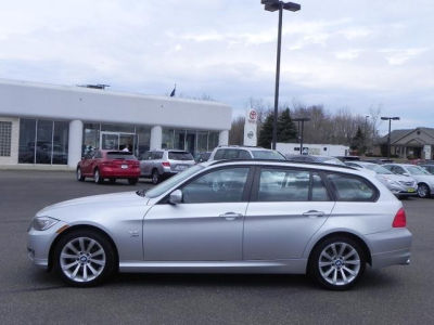 2011 BMW 328  i xDrive