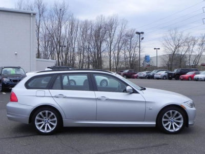 2011 BMW 328  i xDrive