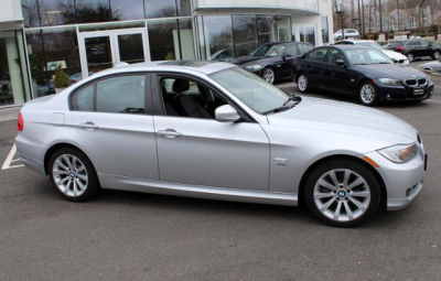 2011 BMW 328  i xDrive