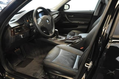 2011 BMW 328  i xDrive