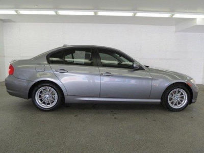 2010 BMW 328  i xDrive