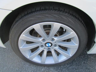 2011 BMW 328  i xDrive