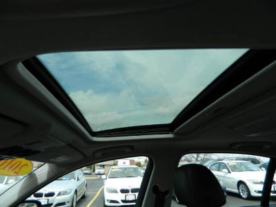 2010 BMW 328  i xDrive