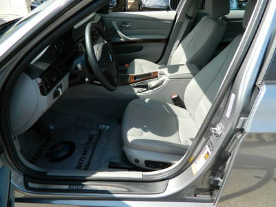 2011 BMW 328  i xDrive